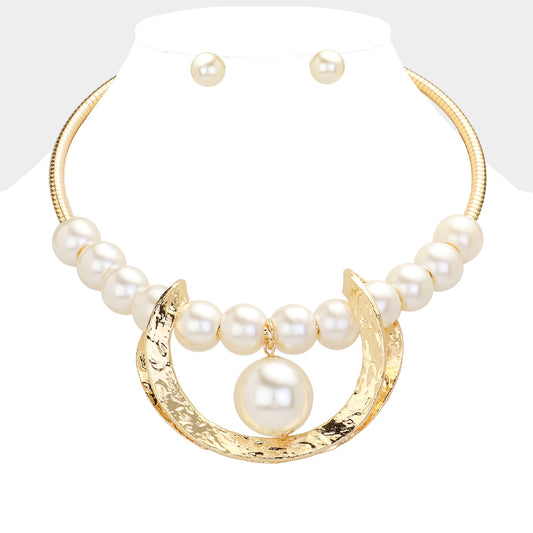Pearl Pointed Textured Metal Crescent Pendant Statement Necklace